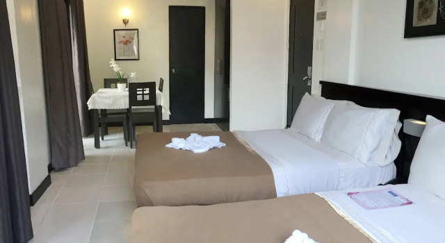 Suite junior con balcón One Crescent Place Hotel