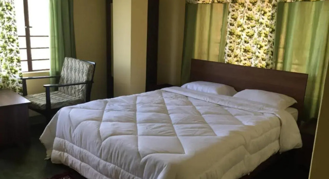 Hotel Himalaya Residency kanchenjunga view