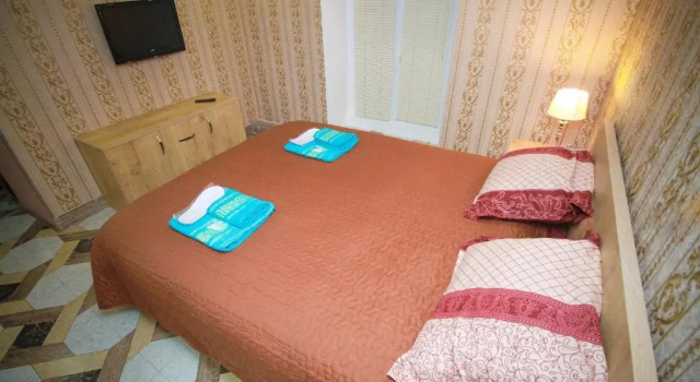 Old Tbilisi Located Appt In 19Th Century House