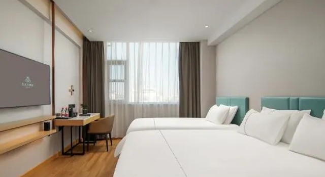 Двухместный семейный люкс Superior Magnotel Hotel (Yancheng Sheyang Wanda Plaza Shuangshanbei Road)