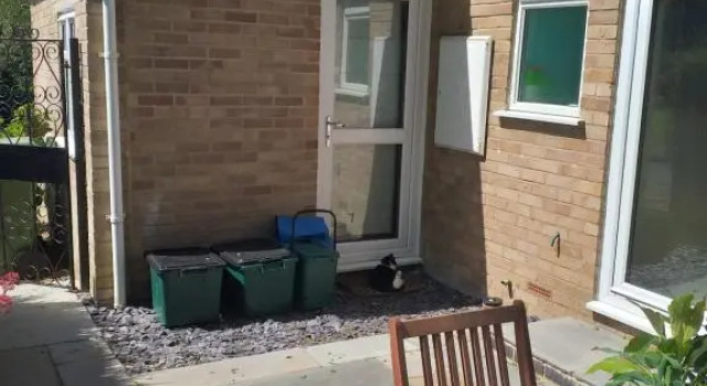Cheltenham Studio Apartment, Varaa Huoneisto Asunnot kohteessa Merseyside, Huoneisto