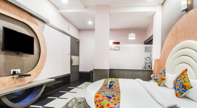 Двухместный люкс FabHotel Anmol's Classic Napier Town