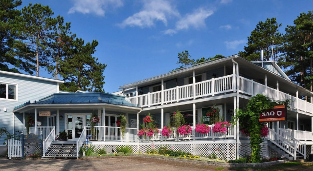 La Pointe à David, Rezerwuj Hotel Hotele w Outaouais z parkingiem, Parking