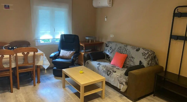 Апартаменты CHEAP & EQUIPPED apartament NEARLY CENTER