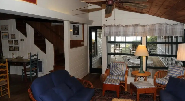 Otis Beach - 5 Br Home