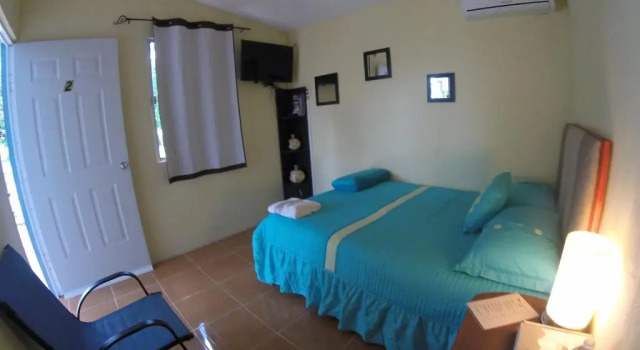 Otoch Béek, Book Hotel Hoteller i Chicanna med parkering, Parkering
