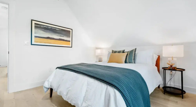 Stylish 2 Bedroom Retreat in South Austin
