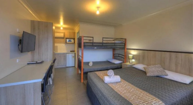 Starline Motor Inn, Boek Hotel Hotels in Queensland met zwembad, Zwembad