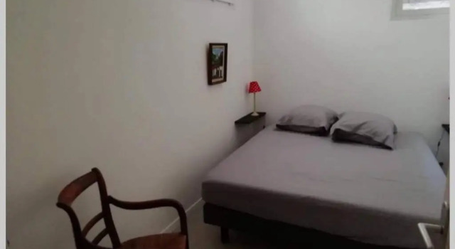 Апартаменты Appartement typique dans le centre historique 47m2