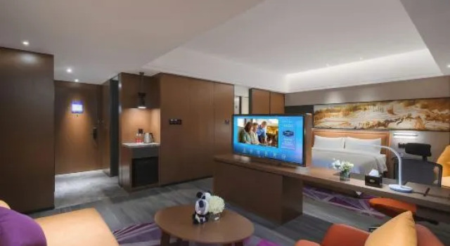 Двухместный люкс Business Hampton by Hilton Mengzi Nanhu