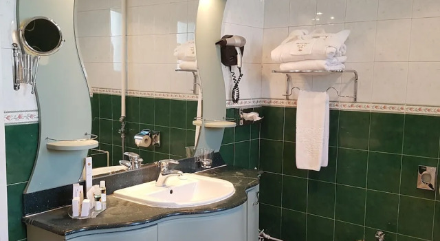 Одноместный номер Deluxe с балконом Hotel El Djazair