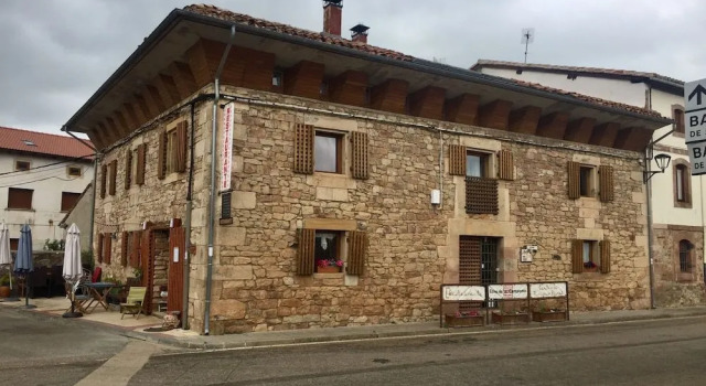 Hotel Rural Casa de Las Campanas, Забронировать Отель Салинас-де-Писуэрга 