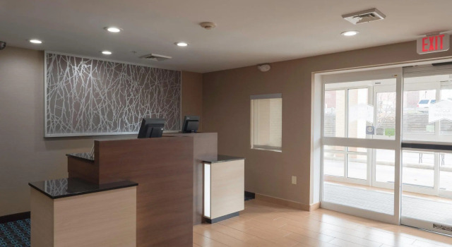 Люкс Fairfield Inn & Suites by Marriott Cleveland Streetsboro