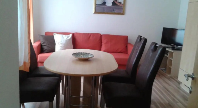 Ferienwohnung Familie Mark, Rezerwuj Hotel Hotele w Pfunds z parkingiem, Parking