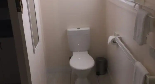 Номер Economy Granville Tavern and Motel