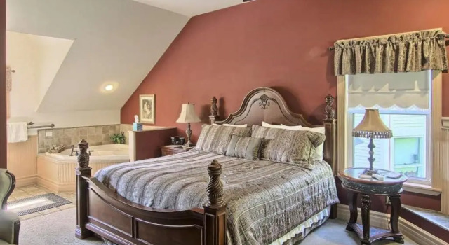 Номер Standard Grand Victorian B&B Inn