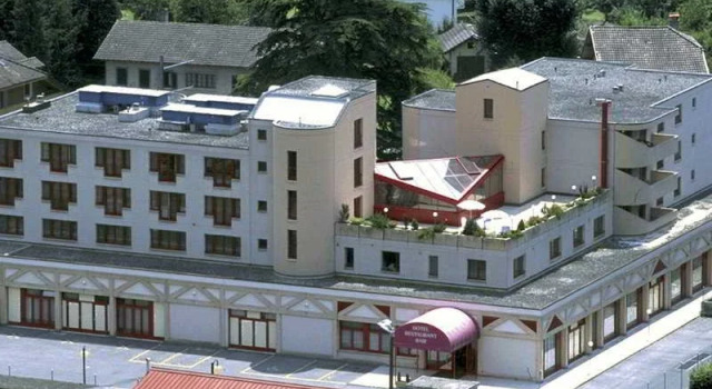 Hotel Le Cedre, Buchen Sie Hotel Hotels in Genfer See mit Frühstück, Frühstück