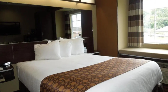 Двухместный номер Standard Microtel Inn and Suites North Canton