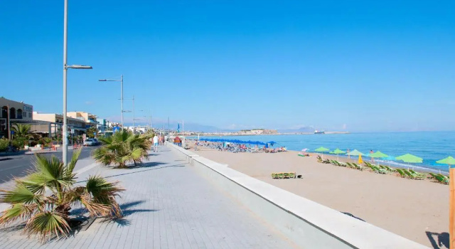Студия с видом на море Sunny Beach Apartments