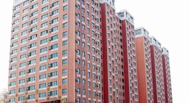 Main Peak Hotel (Baishan West Passenger Transport Terminal 16 Middle School Branch), Rezerwuj Hotel Hotele 3-gwiazdkowe w Jilin, 3*