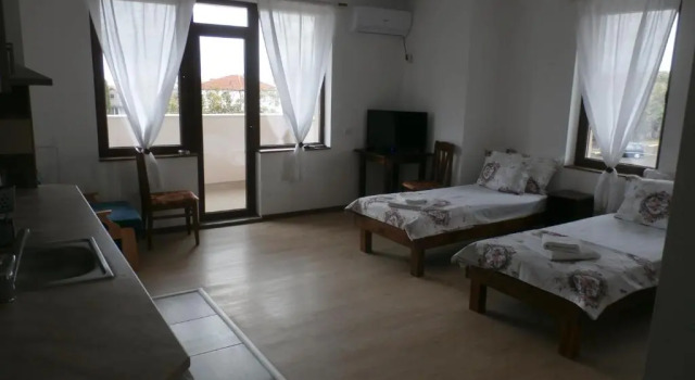 Студия Aleksandrovo Apartments