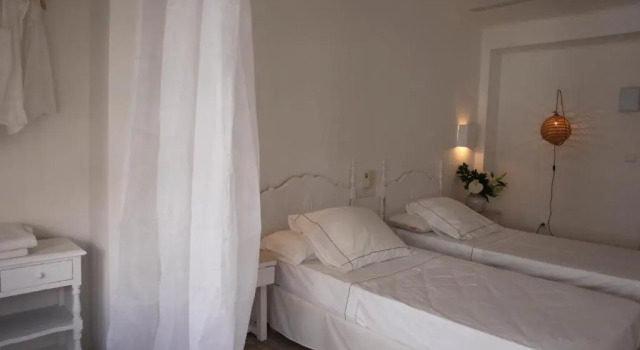 Двухместный номер Standard Juanita Hostal