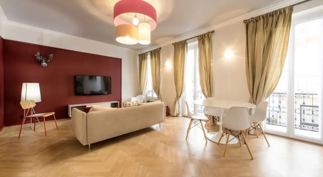 F3 Plein centre plage à 50 m (rue calme) parking possible, Забронировать Отель Сен-Рафаэль Mimosa Road