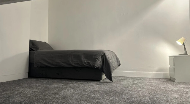 5-bed Apartment in Altrincham Near Airport, Varaa Huoneisto Asunnot kohteessa Merseyside, Huoneisto