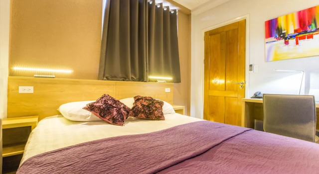 Номер Standard с красивым видом из окна Q-Inn Boutique Hotel