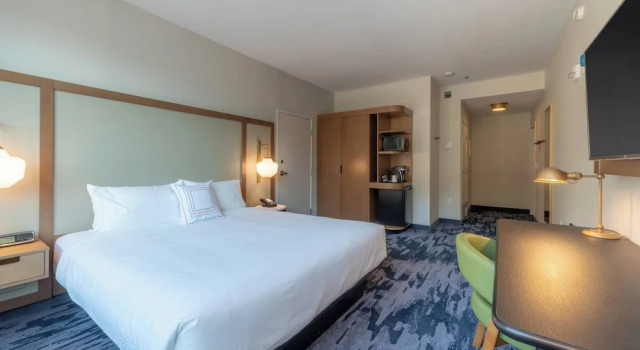 Номер Standard Fairfield by Marriott Inn & Suites Revelstoke
