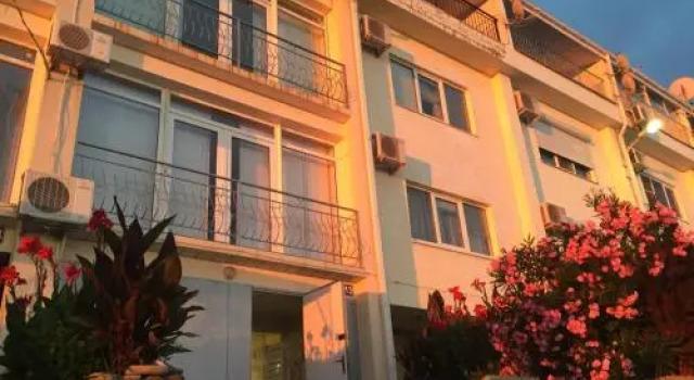 Sunrise Guest House