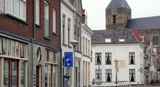 De Zilveren Karper, Rezerwuj Hotel Kampen Salland