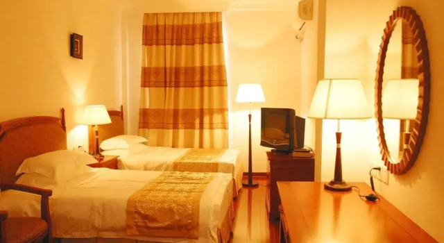 Beihai Offshore Petroleum Building, Rezerwuj Hotel Hotele 3-gwiazdkowe w Beihai, 3*
