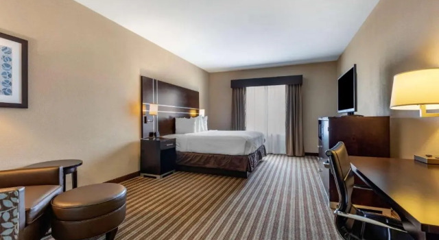 Люкс Best Western Plus North Odessa Inn & Suites
