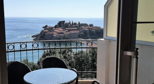 Семейный номер Standard с балконом и с видом на море Monte Perla Residence
