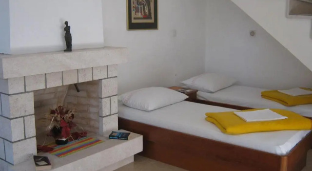 Апартаменты Apartments and Rooms Artemida