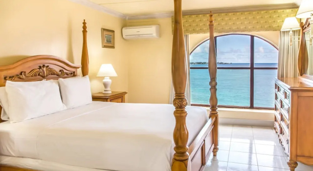 Номер Standard с видом на бассейн Barbados Beach Club Resort - All Inclusive
