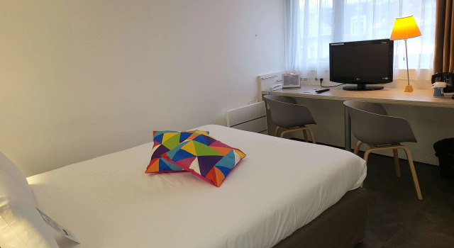 Двухместный номер Standard Kyriad Bellegarde - Genève