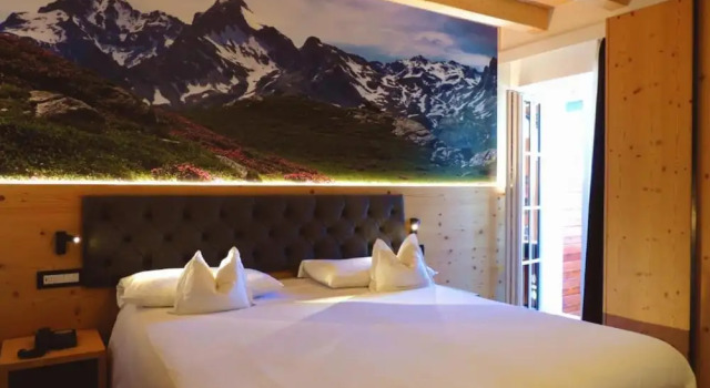 Четырёхместный номер Superior Hotel La Meridiana