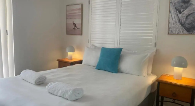Апартаменты Byron Lakeside Holiday Apartments