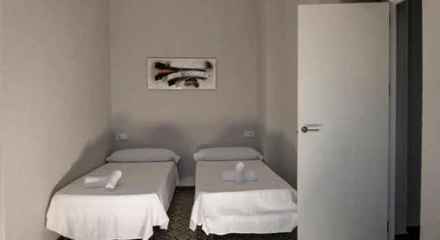 Factory Rooms Barbate, Забронировать Отель Отели в центре Барбате, в центре