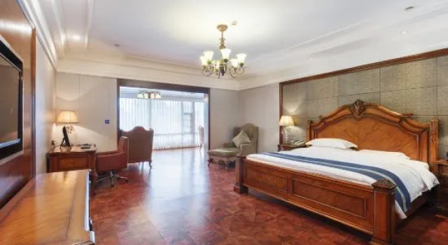 Executive Suite Pingye Garden Hotel