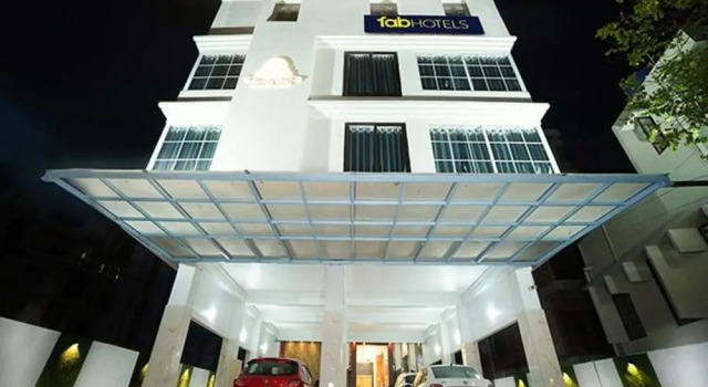 FabHotel Prime Royal Inn