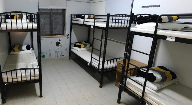 Кровать в общем номере YHA Ngong Ping SG Davis Youth Hostel