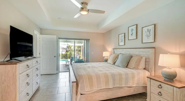Cape Coral Home w/ Lanai ~ 7 Mi to Marina!
