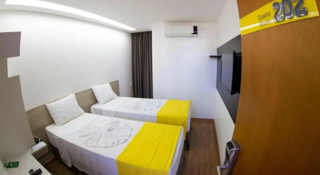 Четырёхместный семейный номер Standard Mcz Hotel