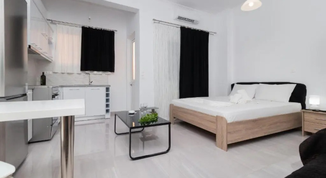 Pezodromos Apartments