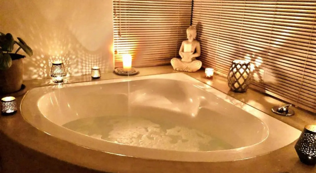Люкс 5 Options Guest House