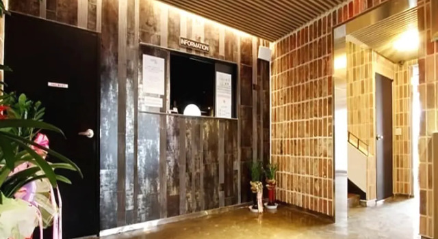 Karat Hotel