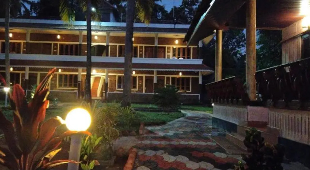 Номер Deluxe M R Beach & Cottages